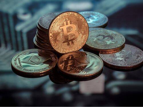Jak handlować kryptowalutami: Przewodnik dla początkujących po kupnie i sprzedaży Bitcoina